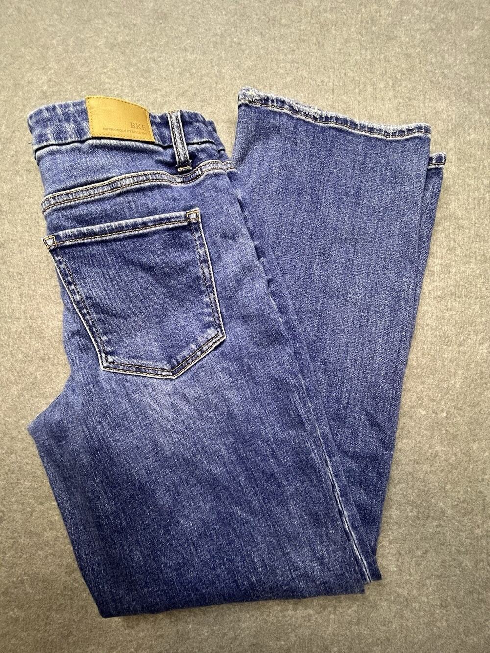 BKE Buckle Payton Universal Fit Mid-rise Wide Leg Blue Denim Jeans 29x32